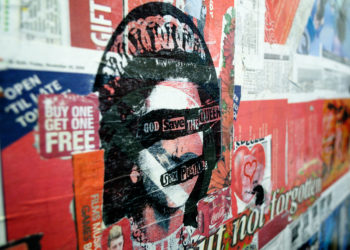 Sex Pistols God Save The Queen grafitti