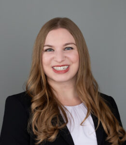 Professional headshot of Dr. Sarah Wright is an Associate Editor for the Journal of the American Veterinary Medical Association and the American Journal of Veterinary Research.